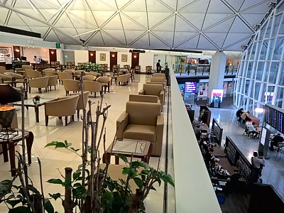 Hong Kong Emirates Lounge Business & First Class Lounge image