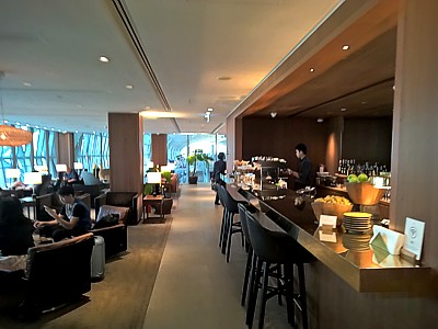 Bangkok Cathay Pacific Lounge