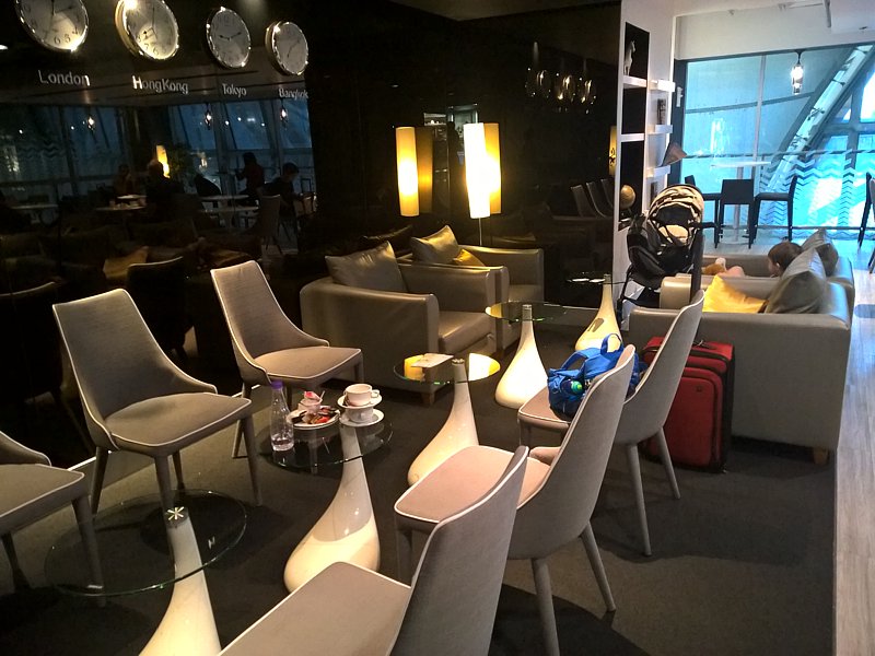Thailand 2014: Louis' Tavern First Class CIP Lounge at Bangkok Airport  (BKK) – Efficient Asian Man