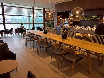 London Heathrow Cathay Pacific Business Class Lounge