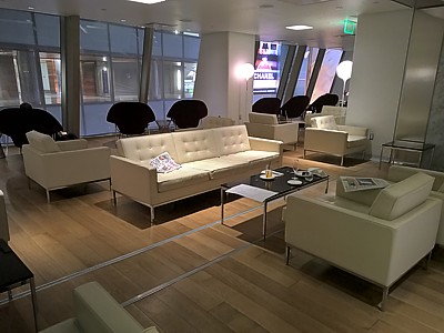 Qantas First Class Lounge Los Angeles First Lounge image