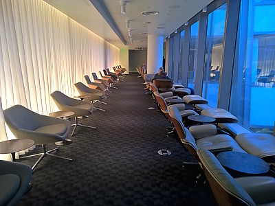 Los Angeles Qantas oneworld Business Class Lounge image