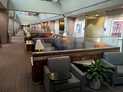 Philadelphia American Airlines Admirals Club Lounge