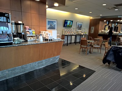 Philadelphia American Airlines Admirals Club Lounge