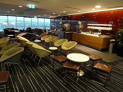 Perth Qantas Domestic Qantasclub Lounge Perth Domestic Qantasclub Domestic Qantas Lounge image