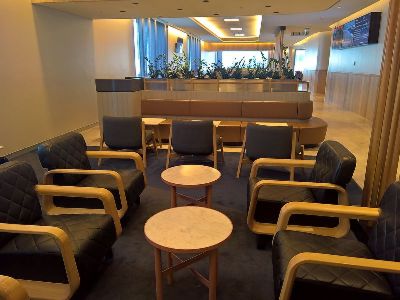 Perth Qantas Domestic Business Lounge