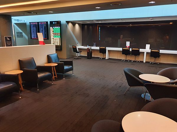 Sydney Qantas Domestic Business Lounge