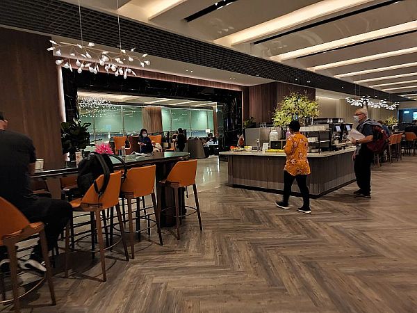 Singapore Singapore Airlines Business Lounge T3 image