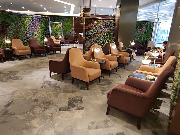 Thai Airways Business Lounge D image