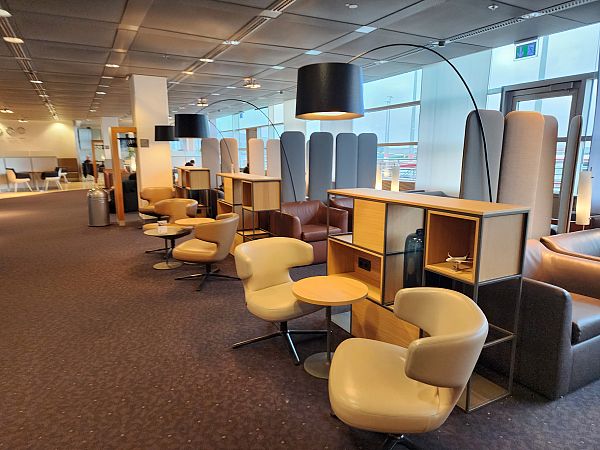 Hamburg Lufthansa Senator Lounge image
