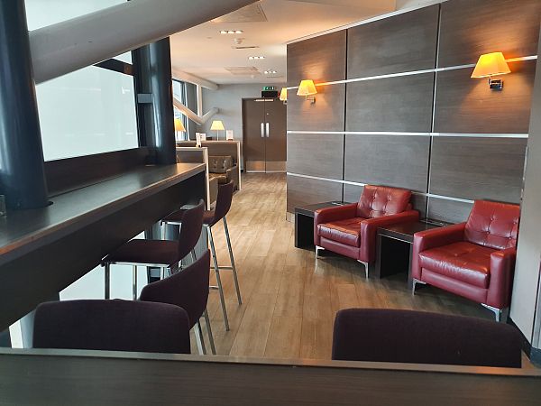 Bristol Aspire Lounge image