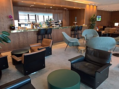 London Heathrow Cathay Pacific Business Class Lounge image