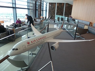 London Heathrow Air Canada Lounge image