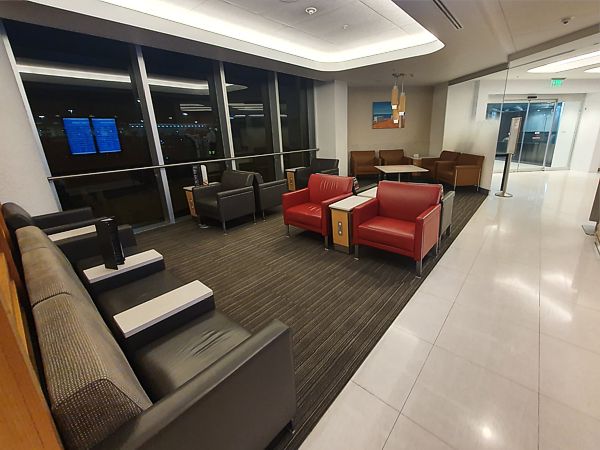 Miami American Airlines Admirals Club D15 Lounge