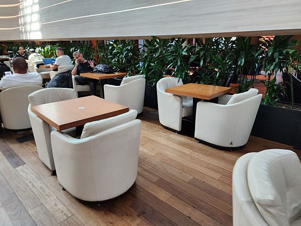 Istanbul Turkish Airlines Business Lounge image