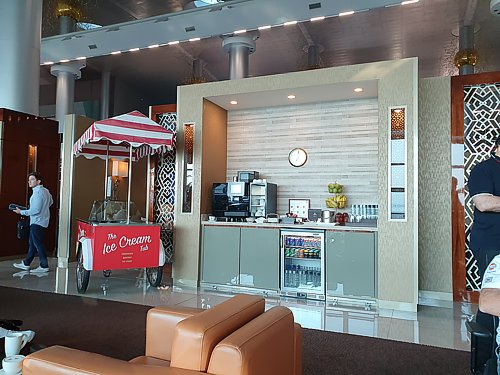 Dubai The Emirates Lounge Concourse C image