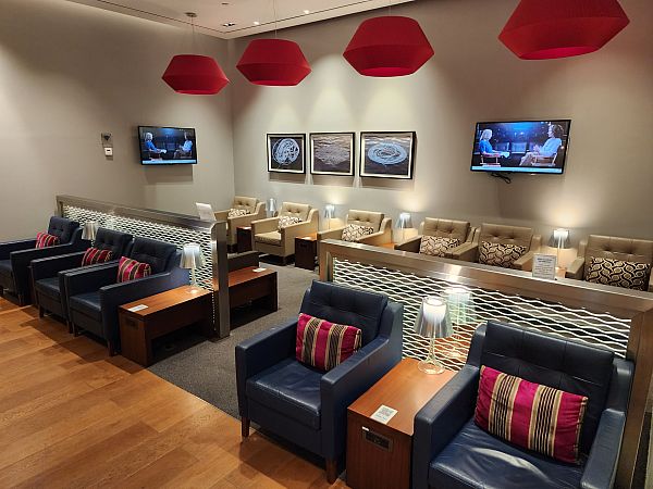 Dubai British Airways Galleries Lounge image