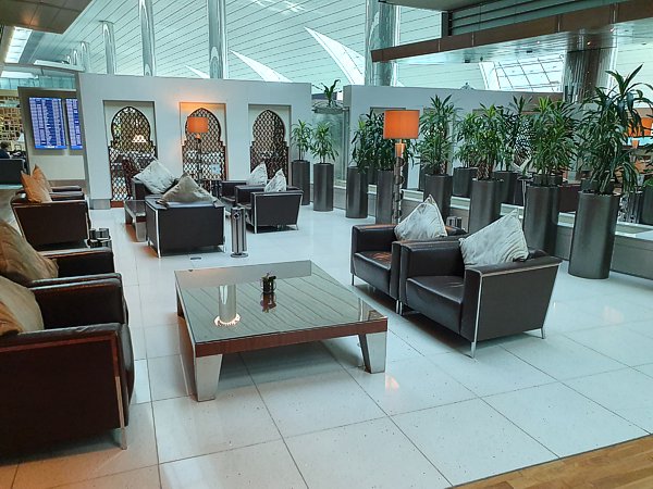 Emirates First Class Lounge B image