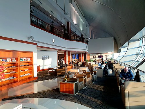 Emirates First Class Lounge C image